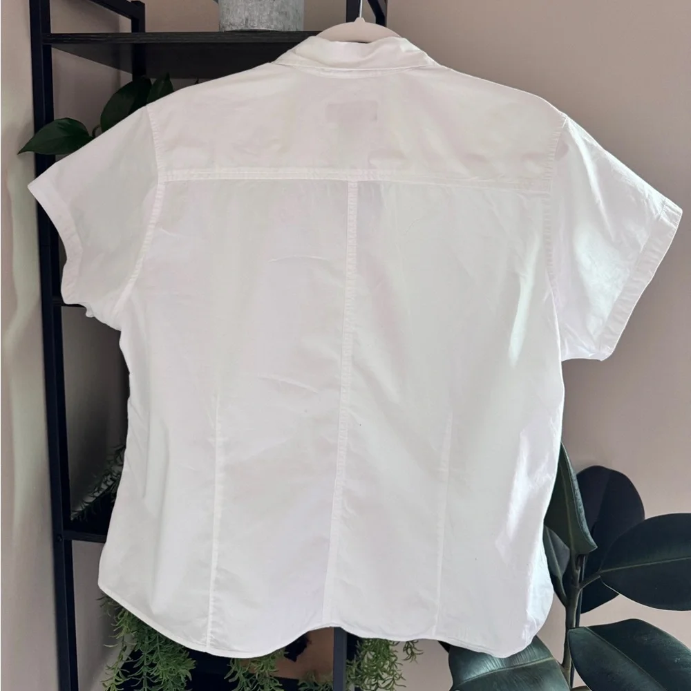 Eddie Bauer Classic White Shirt - Picture 3 of 3